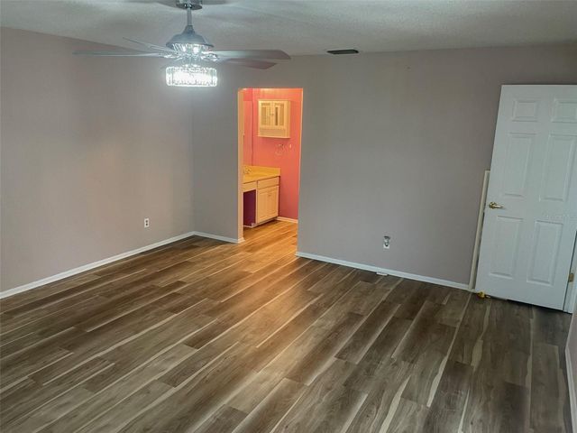 7287 ELEANOR CIRCLE 15, Sarasota, FL 34243