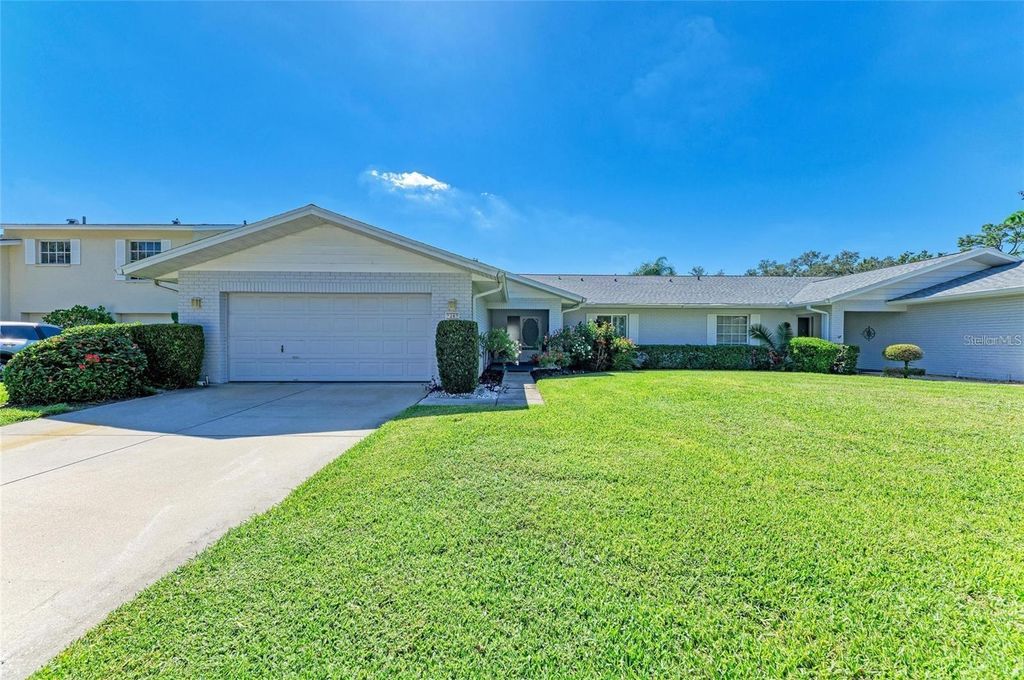 7287 ELEANOR CIRCLE 15, Sarasota, FL 34243