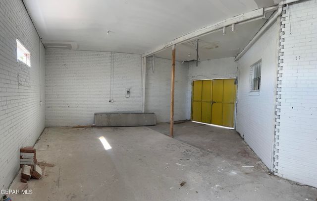 4612 Montana Avenue, El Paso, TX 79903