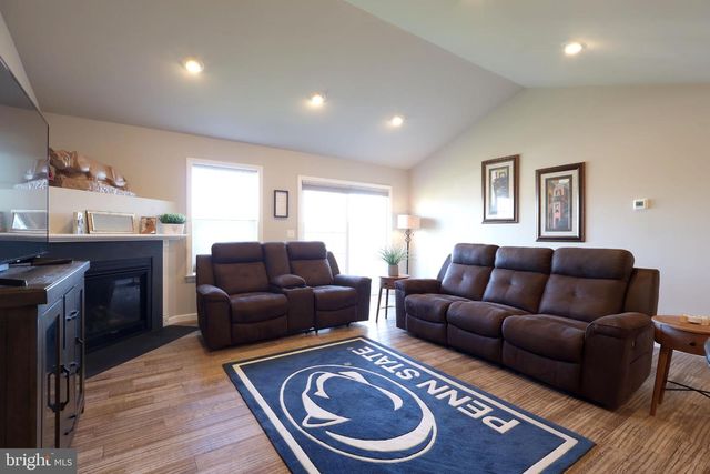 187 ROSEHILL DR, Bellefonte, PA 16823