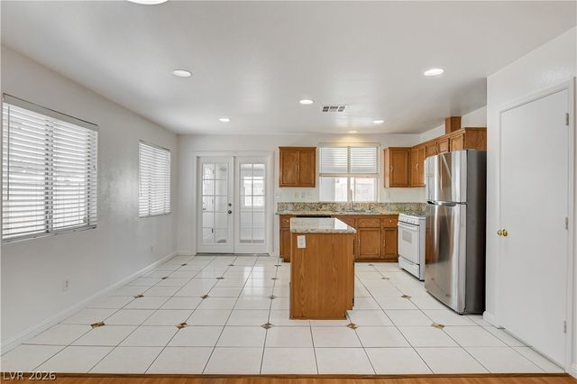 320 Searchlight Drive, Las Vegas, NV 89110