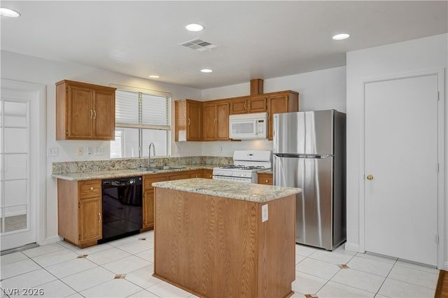 320 Searchlight Drive, Las Vegas, NV 89110
