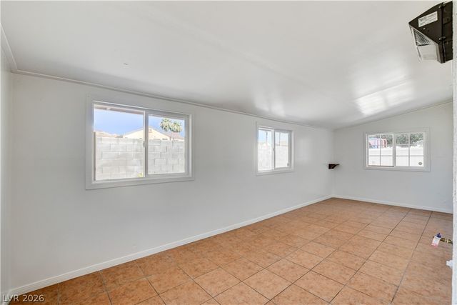 320 Searchlight Drive, Las Vegas, NV 89110