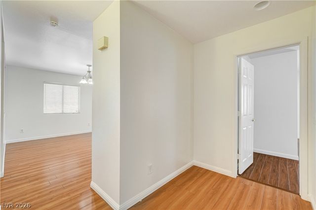 320 Searchlight Drive, Las Vegas, NV 89110