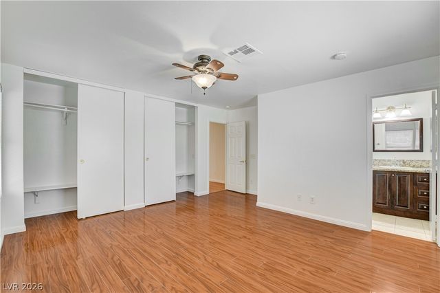 320 Searchlight Drive, Las Vegas, NV 89110