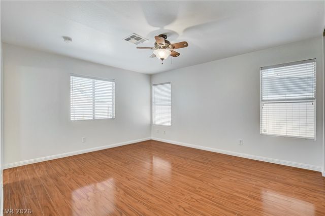 320 Searchlight Drive, Las Vegas, NV 89110