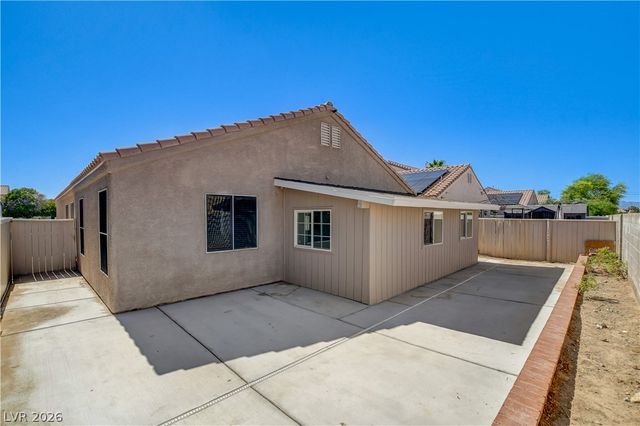 320 Searchlight Drive, Las Vegas, NV 89110