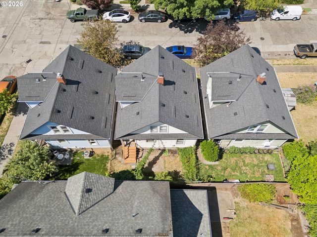 936 N KILLINGSWORTH Ct, Portland, OR 97217