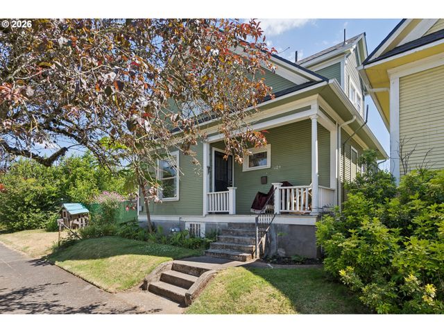 936 N KILLINGSWORTH Ct, Portland, OR 97217
