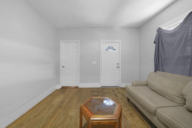816 6th Street NW, Grand Rapids, MI 49504