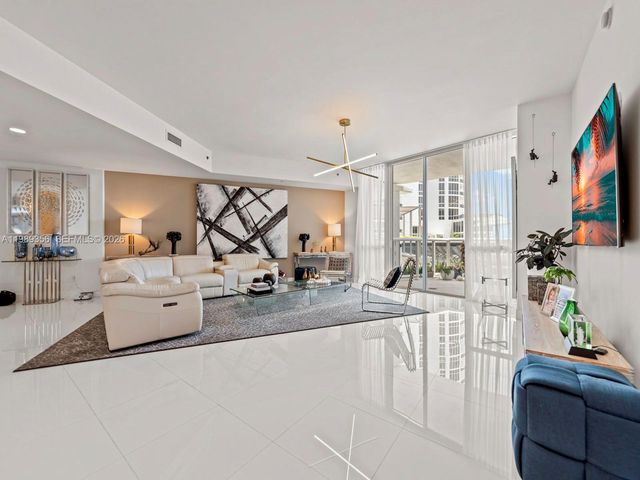 15901 Collins Ave 403, Sunny Isles Beach, FL 33160