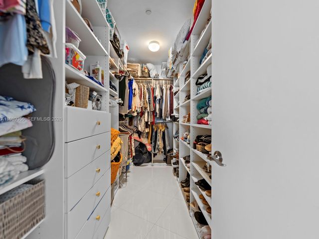 15901 Collins Ave 403, Sunny Isles Beach, FL 33160