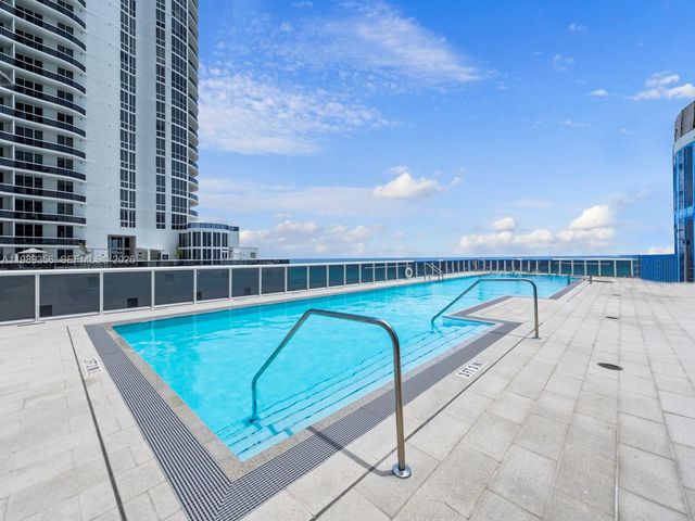 15901 Collins Ave 403, Sunny Isles Beach, FL 33160