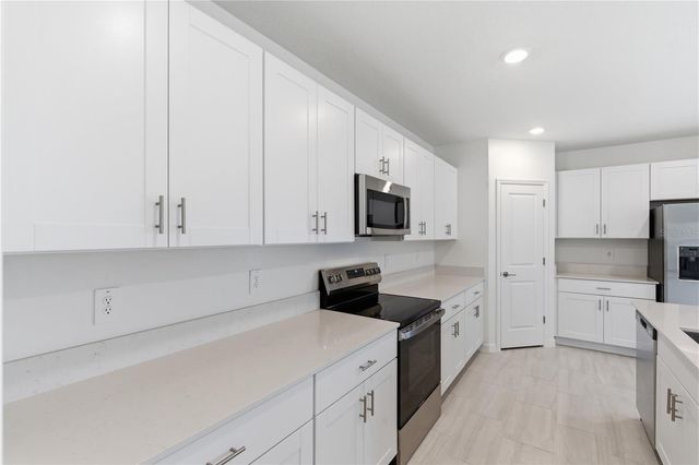 9947 ALLENDALE ST STREET, Wesley Chapel, FL 33545