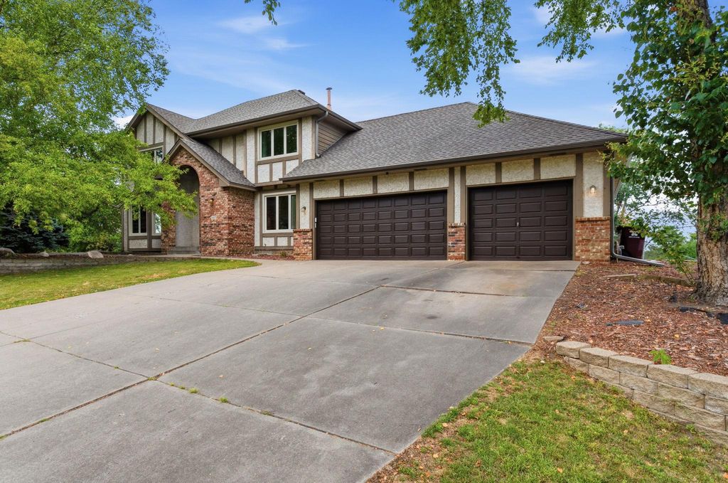 1467 Kings Crest, Eagan, MN 55122 — photo 3