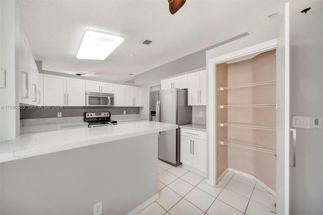 14721 Vista Verdi Rd, Davie, FL 33325