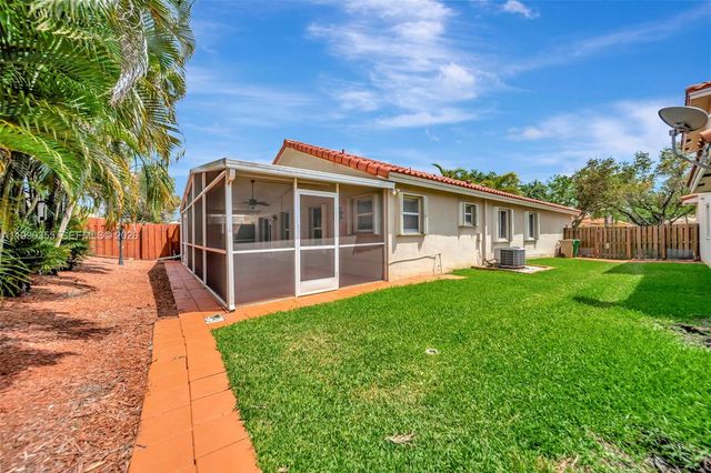 14721 Vista Verdi Rd, Davie, FL 33325