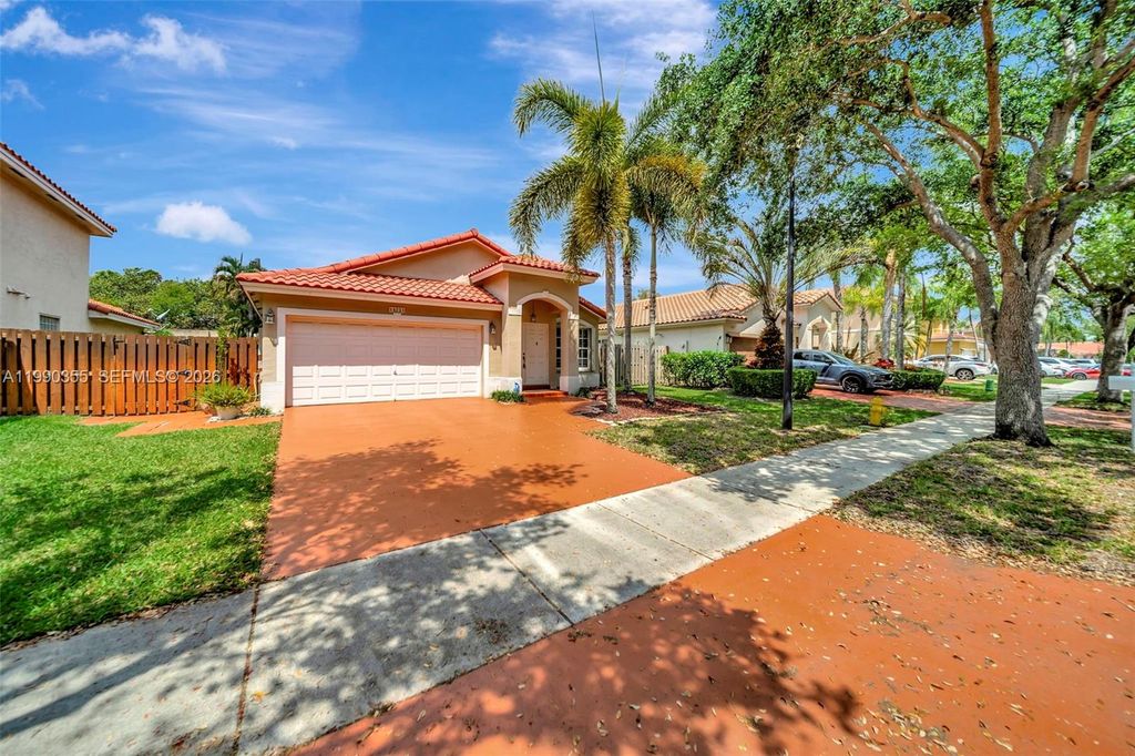 14721 Vista Verdi Rd, Davie, FL 33325