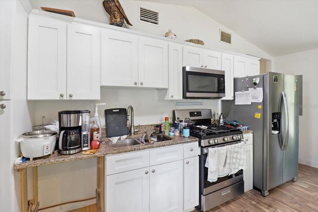 19191 SAINT GEORGE DRIVE, Dunnellon, FL 34432