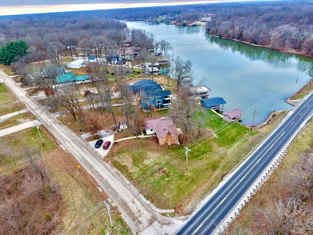 15981 HILLCREST Drive, Effingham, IL 62401