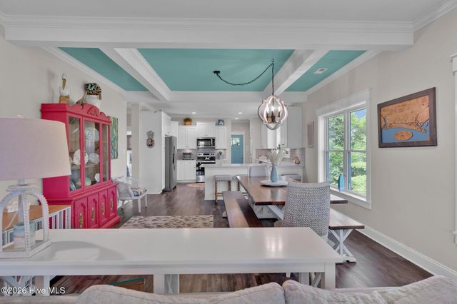 7202 E Yacht Drive, Oak Island, NC 28465