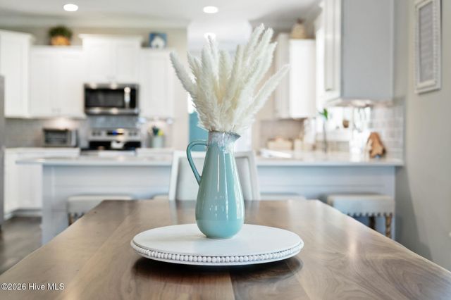 7202 E Yacht Drive, Oak Island, NC 28465