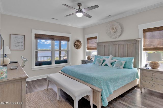 7202 E Yacht Drive, Oak Island, NC 28465