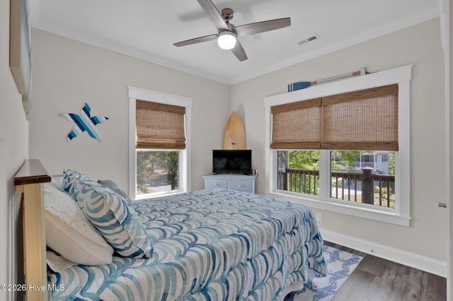 7202 E Yacht Drive, Oak Island, NC 28465