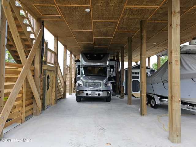 7202 E Yacht Drive, Oak Island, NC 28465