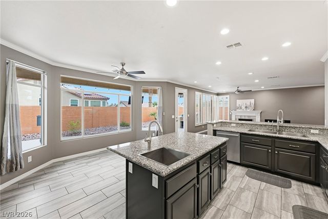 2002 Mesquite Wood Court C, Henderson, NV 89012