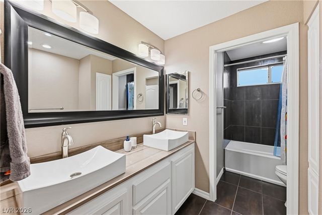 2002 Mesquite Wood Court C, Henderson, NV 89012