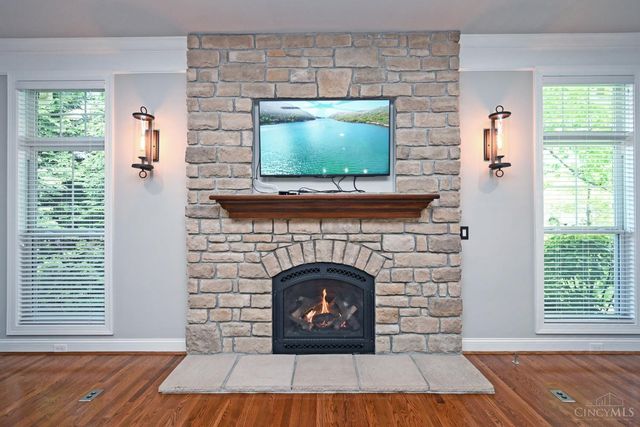 7054 Harbour Town Drive, West Chester, OH 45069