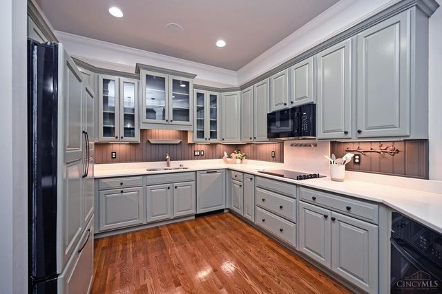 7054 Harbour Town Drive, West Chester, OH 45069