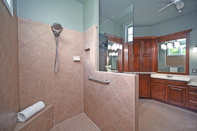 7054 Harbour Town Drive, West Chester, OH 45069