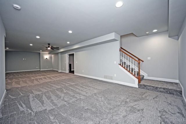 7054 Harbour Town Drive, West Chester, OH 45069
