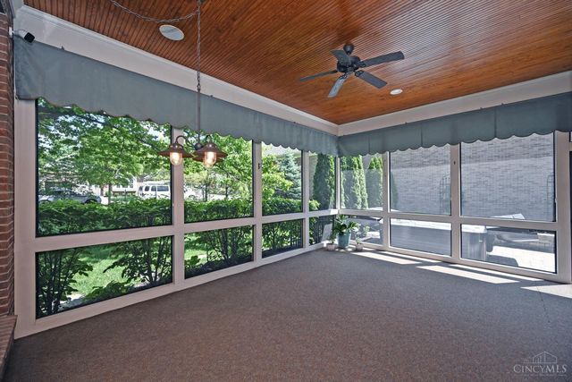 7054 Harbour Town Drive, West Chester, OH 45069