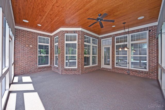 7054 Harbour Town Drive, West Chester, OH 45069