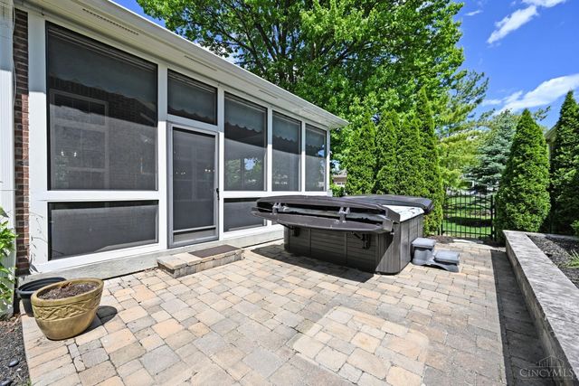 7054 Harbour Town Drive, West Chester, OH 45069