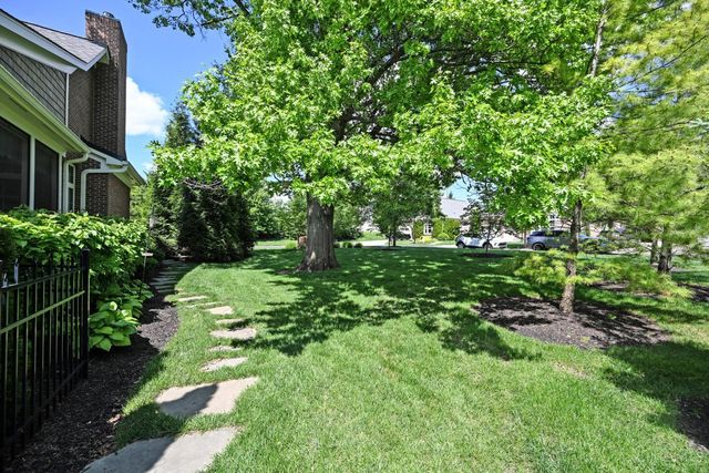 7054 Harbour Town Drive, West Chester, OH 45069