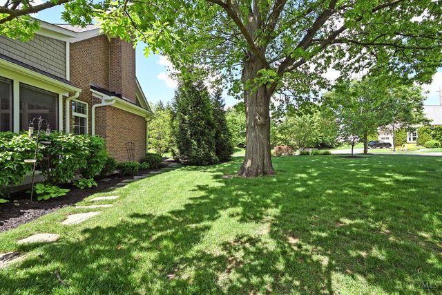 7054 Harbour Town Drive, West Chester, OH 45069