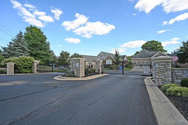 7054 Harbour Town Drive, West Chester, OH 45069