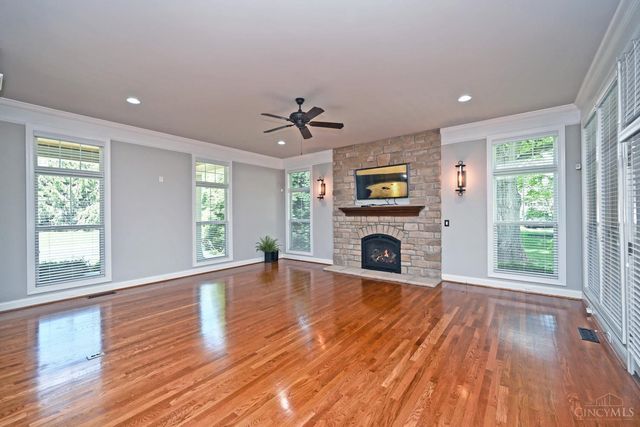 7054 Harbour Town Drive, West Chester, OH 45069