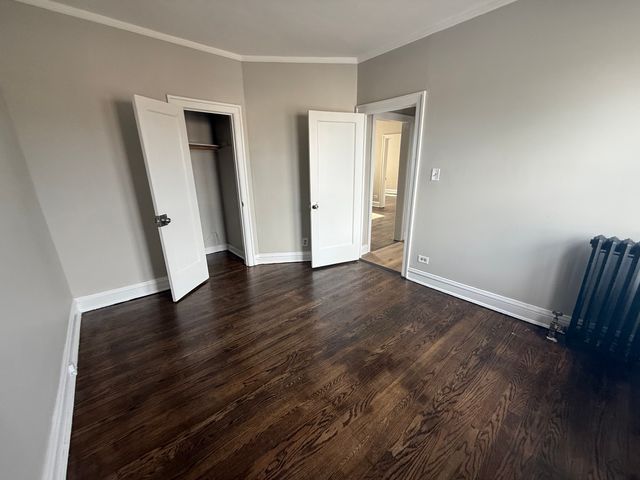 2144 S Gunderson Avenue 212, Berwyn, IL 60402