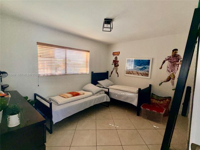 8065 SW 107th Ave 313, Miami, FL 33173