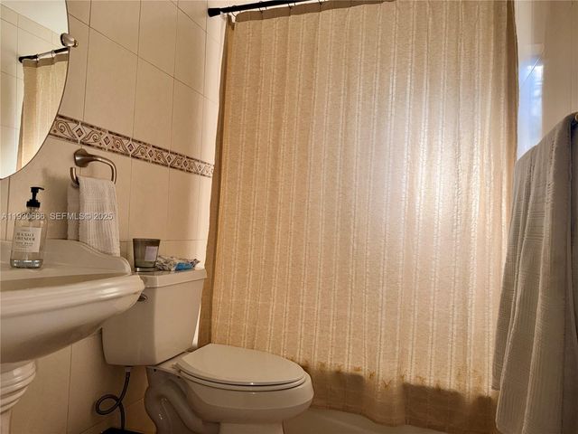 8065 SW 107th Ave 313, Miami, FL 33173