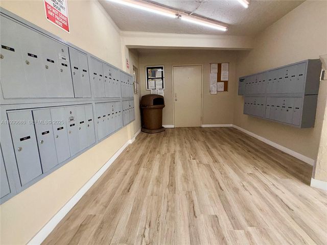 8065 SW 107th Ave 313, Miami, FL 33173