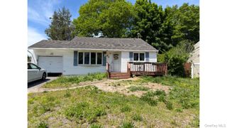 49 Huron Street, Port Jefferson Station, NY 11776