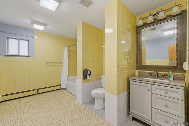 57 St John's Parkside Street, Buffalo, NY 14210