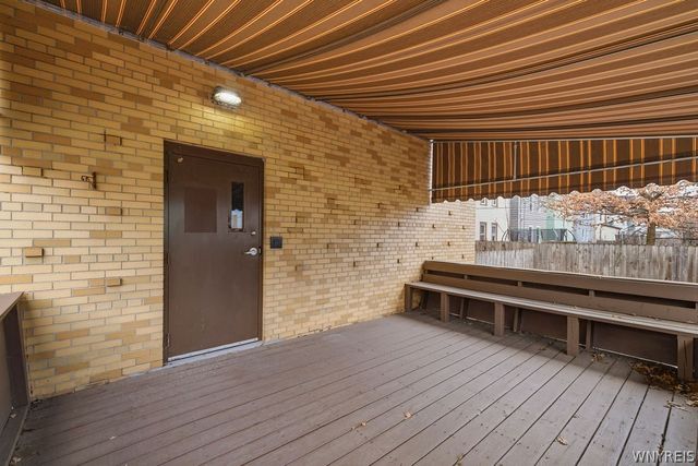 57 St John's Parkside Street, Buffalo, NY 14210