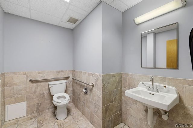 57 St John's Parkside Street, Buffalo, NY 14210